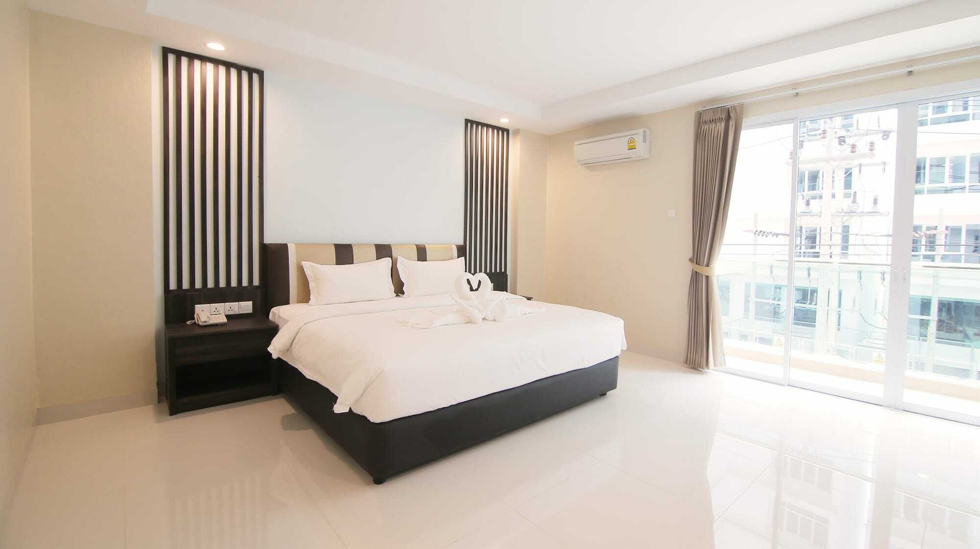 M Soho Danok Hotel Sadao Bagian luar foto