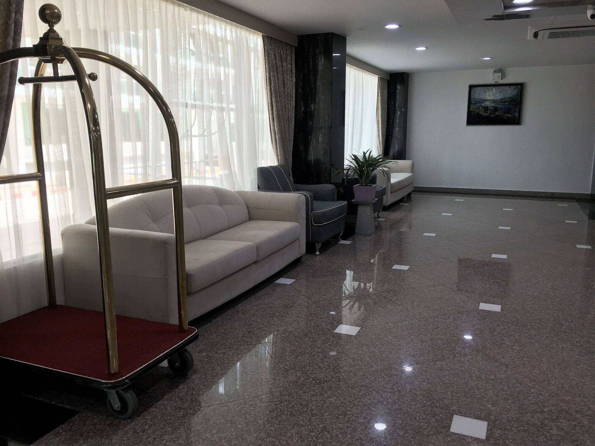 M Soho Danok Hotel Sadao Bagian luar foto