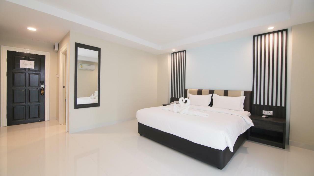 M Soho Danok Hotel Sadao Bagian luar foto