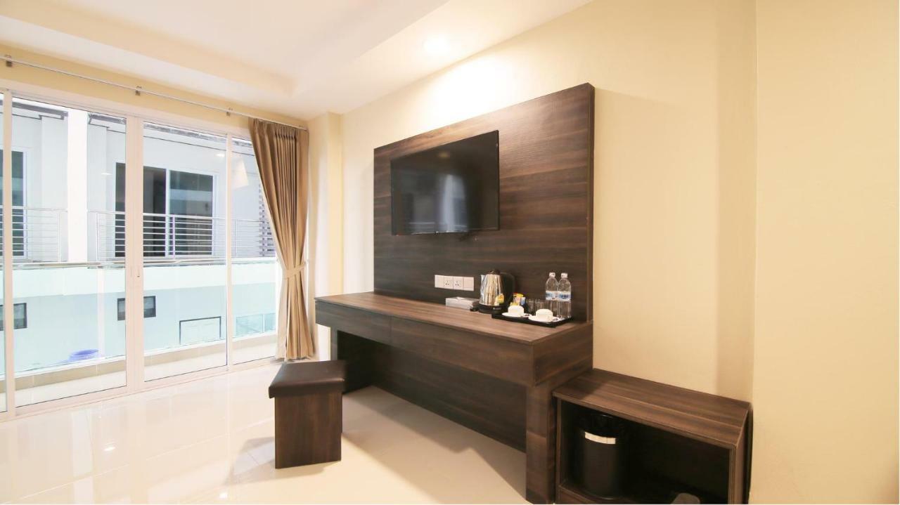 M Soho Danok Hotel Sadao Bagian luar foto